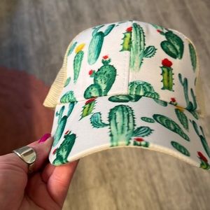 Cactus Hat NWOT